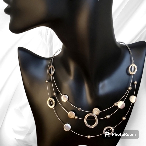 Vintage Jewelry - 3/$30 VTG Silvertone Layered Floating Illusion Beaded Station Necklace